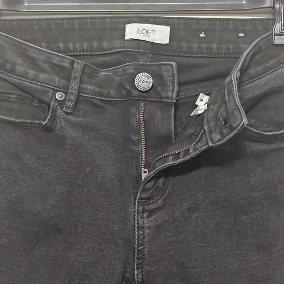 Loft Outlet Womens Jeans Size 4 Black Dark Wash Curvy Skinny Long 455226 - Picture 4 of 9